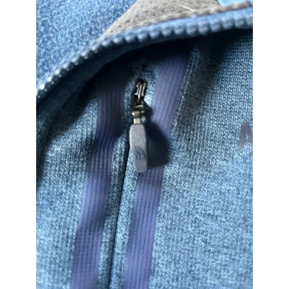 The North Face Mens Medium Quarter Zip Fleece Pullover Blue Heather A2VE5HKW